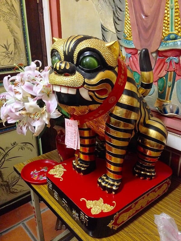 虎爺生日怎麼拜？拜虎爺求財方法，供品禁忌、參拜流程一次看！