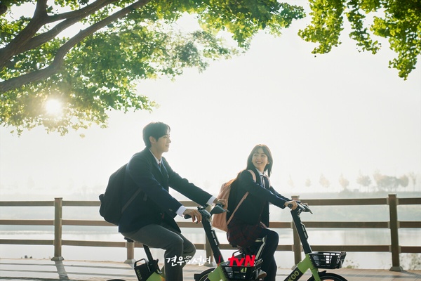 秋英宇《牽牛和仙女》挨轟？8部「此生必追」奇幻愛情韓劇！最後兩部再十年依然經典
