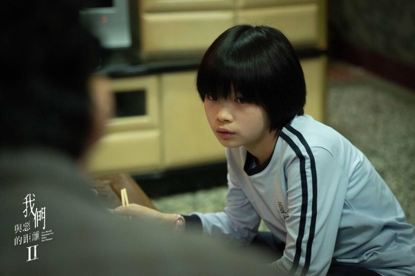 《我們與惡的距離2》結局彩蛋！吳慷仁現身呼應第一季議題，孫女士是《人選之人》的她