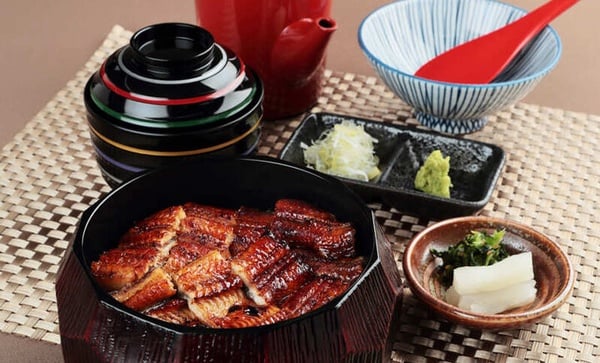 肥前屋熄燈吃哪間？台北鰻魚飯15間必吃推薦：米其林鰻魚飯、日本百年老字號通通有！