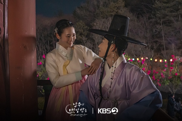 《我奪走了公爵的初夜》魔改？8部「超好看漫改韓劇」推薦！第2部是公認「零負評神劇」