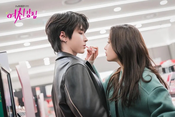 《我奪走了公爵的初夜》魔改？8部「超好看漫改韓劇」推薦！第2部是公認「零負評神劇」