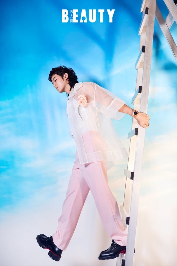 「小樂」吳思賢時隔9年推新專《LET GO》霸氣喊:「堅持的力量就是喜歡！」更揭童年創傷