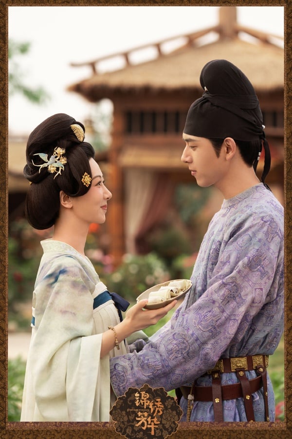 楊紫主演的大女主經商劇拆成《國色芳華》、《錦繡芳華》上下兩部，下半部沒爛尾。《錦繡芳華》有更多家國、朝堂的篇幅，先前一心想逃離渣夫、專心搞事業的何惟芳，到了《錦繡芳華》又更多成長，她開始學會拋開利益，為國為民做事，和蔣長揚是真正靈魂契合的伴侶。