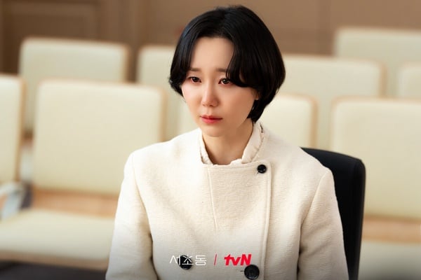《瑞草洞》李鐘碩&amp;amp;amp;amp;文佳煐火花不如前女友？歷代韓劇CP！韓孝周絕配，和她戲裡愛到戲外?