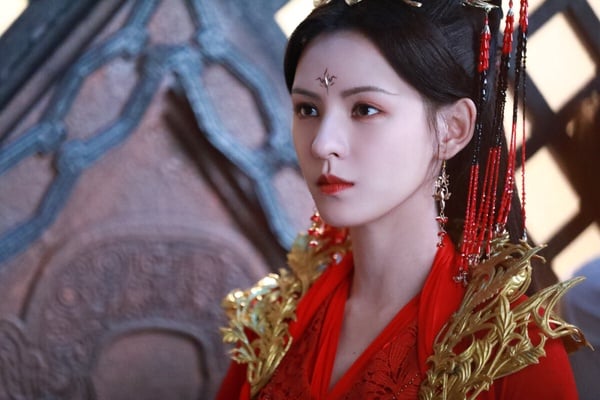 張予曦的五官非常漂亮，眼睛深邃、櫻桃小嘴，臉蛋確實無可挑惕。張予曦是濃顏系美女，長相很搶眼，不少網友都覺得張予曦長得很像洋娃娃，有點混血每人的感覺，特別精緻，身材也很完美。