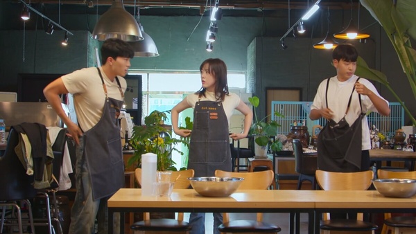 Netflix《母胎單身戀愛大作戰》6個導致母胎單身的關鍵原因！對自己沒自信、過度顧慮