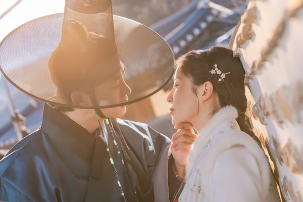6部「被批魔改」漫改韓劇！《我奪走了公爵的初夜》黑化原書女主，它被封史上最爛韓劇