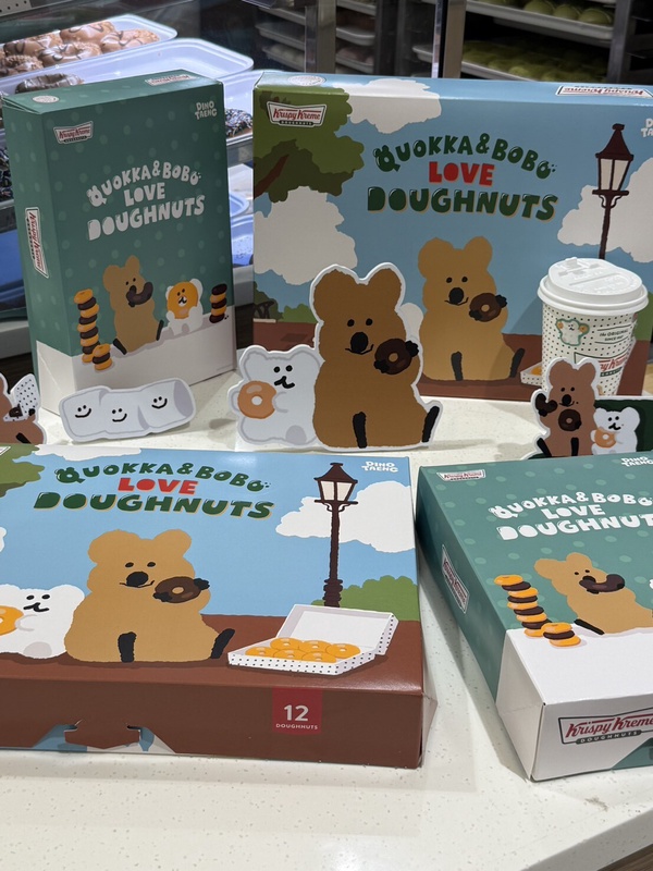 甜甜圈買一送一！Krispy Kreme聯名DINOTAENG短尾矮袋鼠甜甜圈，QUOKKA、BOBO造型太萌