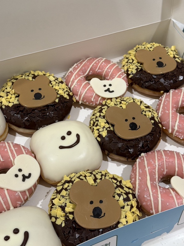 甜甜圈買一送一！Krispy Kreme聯名DINOTAENG短尾矮袋鼠甜甜圈，QUOKKA、BOBO造型太萌