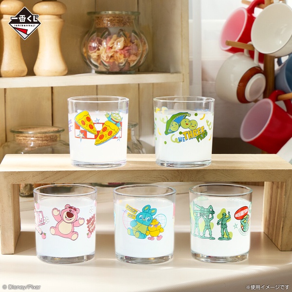 7-11「玩具總動員一番賞」登場！30週年模型、三眼怪火箭燈&小靠墊太萌，最後一抽必收