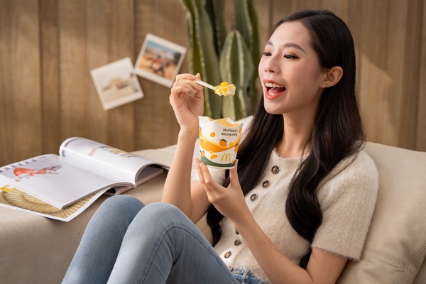 麥當勞必吃新品「楊枝甘露冰炫風」吃得到芒果晶球！