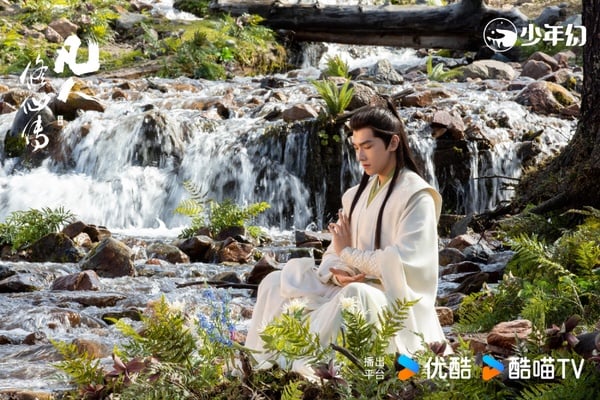 最近開播的《凡人修仙傳》目前落在第五！楊洋近年推出的《且試天下》、《我的人間煙火》等劇評價不佳，不過這次的《凡人修仙傳》卻讓人刮目相看。《凡人修仙傳》是男頻小說大IP改編，大製作真的拍出了大製作的質感，劇中實景拍攝的畫面非常美，節奏以大男主爽劇來說不算快，但不會拖沓注水，導演有拍出楊洋的迷人之處，好評遠勝《且試天下》太多！