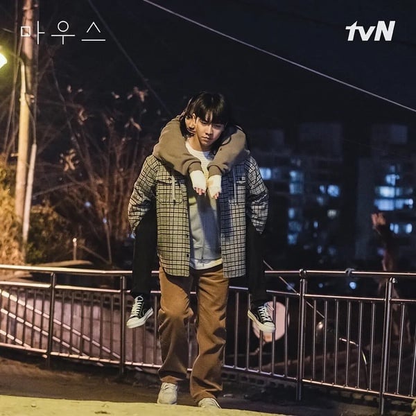 更勝《槍口的彼端》!人生必看高分懸疑犯罪韓劇TOP8!《惡之花》第7,冠軍是永遠的神