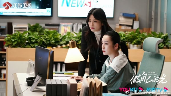《做自己的光》劇情＆角色介紹：劉濤大女主成長劇，首搭劉宇寧姊弟戀
