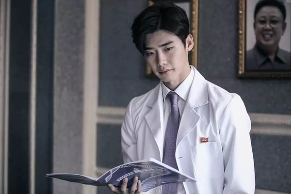 李鐘碩主演韓劇收視TOP9！《瑞草洞》墊底《黑話律師》第4輸《W》，冠軍飆破26%確實神