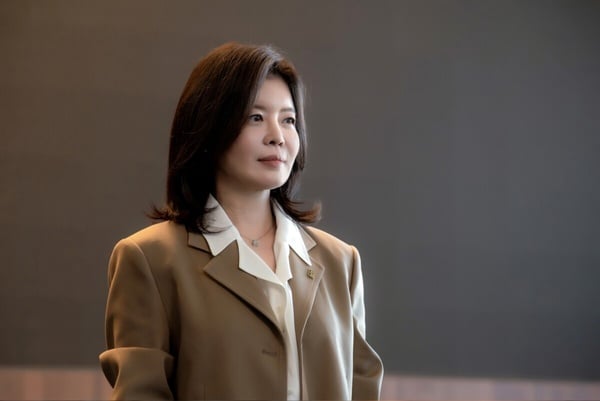 Netflix《夢想成為律師的律師們》演員介紹：李陣郁歷任女友超大咖、鄭彩娟承認整形？