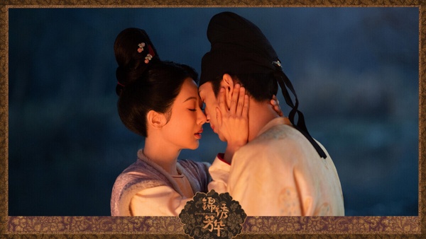 楊紫、李現主演的《錦繡芳華》是《國色芳華》下部，上部《國色芳華》收視和口碑表現都很亮眼，觀眾一面倒好評，而下部《錦繡芳華》也沒爛尾！近年大女主經商劇連著播，其中《國色芳華》系列是評價最高的，服化道完美還原唐朝風情，真的精緻，劇本也不拉垮！