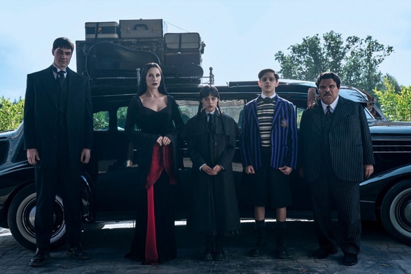 Netflix《星期三》第二季暗黑金句：「我專門製造混亂，絕不屈服於混亂。」