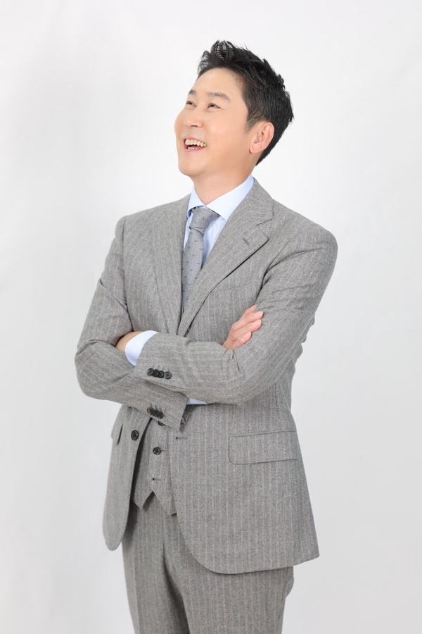 2025韓國「最具影響力人物」TOP8！IU狠超BLACKPINK登第4，BTS第2，冠軍是永遠的神！