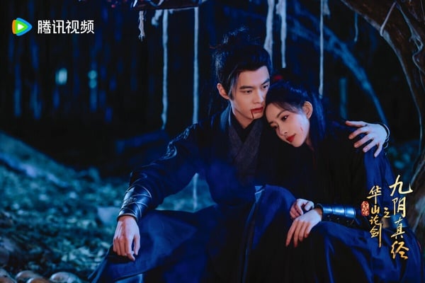 孟子義在《華山論劍》中飾演梅超風的劇照，展現了新版《射鵰英雄傳》中的角色詮釋。