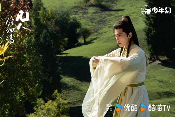 楊洋主演的仙俠劇《凡人修仙傳》劇照，他飾演的韓立仙氣十足，該劇憑藉精良製作與演員表現獲得7.5的豆瓣高分。