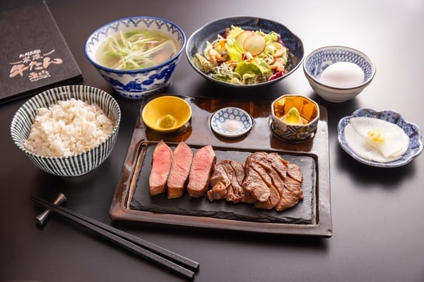 信義區 Dream Plaza 攻略：樓層品牌、必吃美食、交通停車一篇搞定