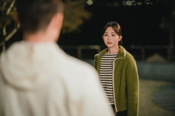 曖昧到哪一步會瞬間冷掉？10個讓人秒熄火的瞬間：AA過頭、頻繁查崗，「這點」是地雷！
