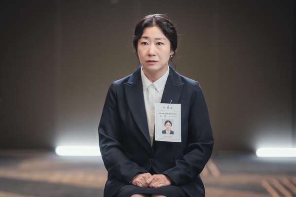 工作再苦也要撐1年？8個「過時的」職場迷思：最常聽到吃苦當吃補、熬久了就是你的！