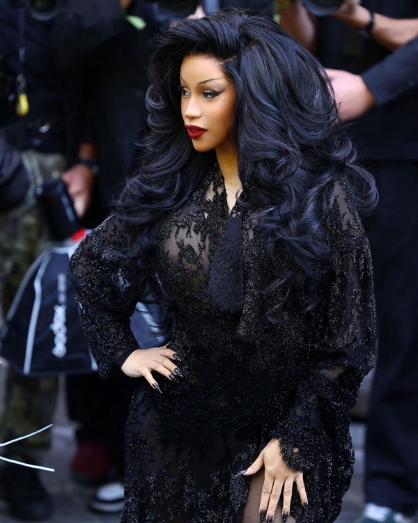 Cardi B出庭影片瘋傳！10大超狂語錄:「夢想不是從天而降，我能進步是因為我想進步。」