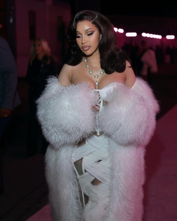 Cardi B出庭影片瘋傳！10大跩姐語錄:「夢想不是從天而降，我能進步是因為我想進步。」