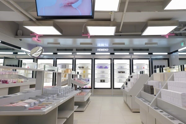 不只Olive Young！韓國必逛美妝集合店HEMEKO必買推薦，爆紅AOU、Courcelles只有這裡有
