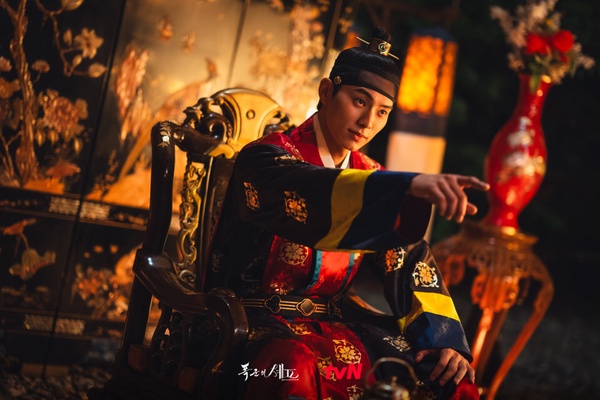 《暴君的廚師》7大幕後故事：李彩玟在劇組狂練肌肉，潤娥吃「鹿肉」引發爭議？