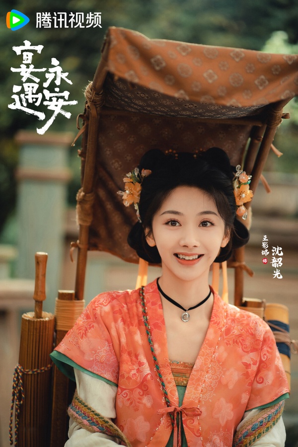 《宴遇永安》拿下第五！《宴遇永安》找來《九重紫》李昀鋭搭檔《獻魚》王影璐，兩人都算是古裝劇裡的新生代，CP滿有新鮮感！《宴遇永安》主打輕鬆甜寵，結合穿越＋美食，風格可能有點類似白敬亭《卿卿日常》，應該會是一部滿高糖的古裝偶像劇。