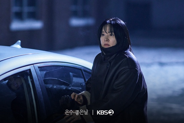 近期熱門韓劇TOP7哪部好看？《颱風商社》《宇宙Marry me》必追，有部冷門好劇錯過可惜