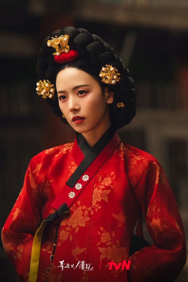 《暴君的廚師》女二姜漢娜9件事！IU超級好閨蜜，緋聞男友王大陸？出道便一脫成名？