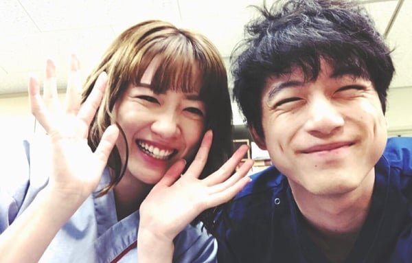 巨蟹男坂口健太郎因其溫柔如「中央空調」的特質，在感情中引發問題