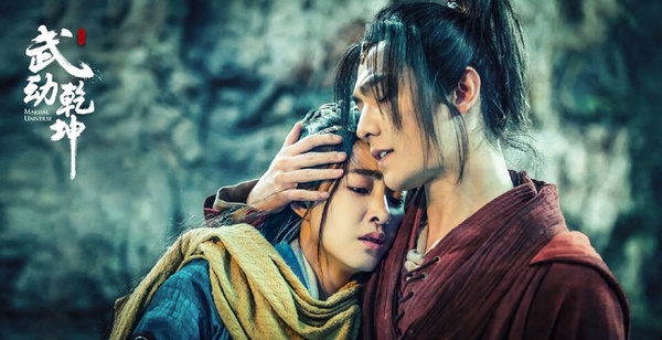 楊洋拿下第二名！楊洋自出道以來演的幾乎都是小說大IP，出道作品《紅樓夢》改編自經典名著，另外還有《盜墓筆記》、《微微一笑很傾城》、《全職高手》、《你是我的榮耀》、電影《三生三世十里桃花》，這些都是頂級大IP中的頂級IP呢！而《武動乾坤》、《凡人修仙傳》、《且試天下》、《旋風少女》、《我的人間煙火》、電影《從你的全世界路過》也都是人氣小說改編。
