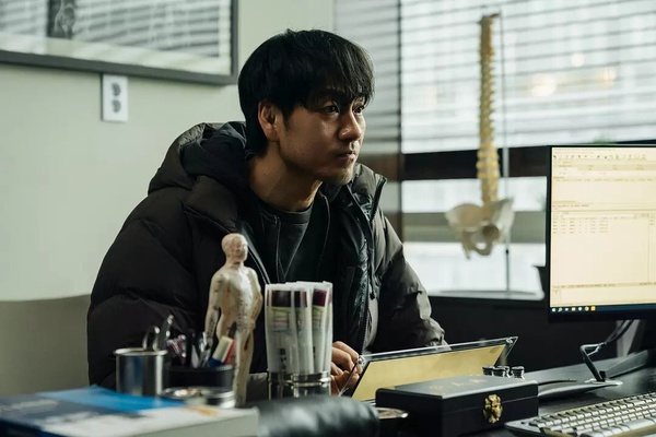 5部「撐過開頭就好看」韓劇！《暴君的廚師》越追越精彩，全智賢《暴風圈》第3集超好看