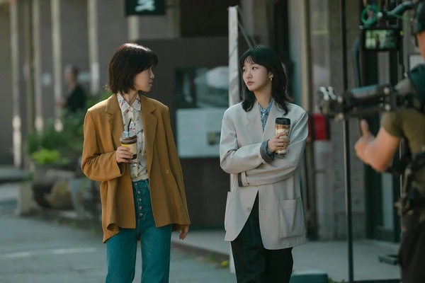 狠超《暴君的廚師》！Netflix「追過都說好看」韓劇！《家母螳螂》必追，它9.4分零負評