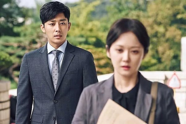 沒《暴君的廚師》紅但好看！錯過可惜Netflix隱藏版韓劇！《家母螳螂》必追，它零負評