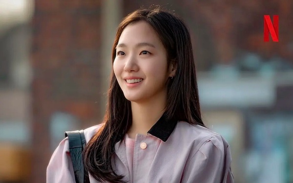 8部好看到「捨不得快轉」Netflix韓劇!《妳和其餘的一切》必追，還有部9.3分零負評神劇