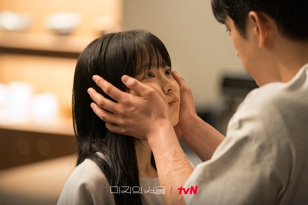 8部好看到「捨不得快轉」Netflix韓劇!《妳和其餘的一切》必追，還有部9.3分零負評神劇