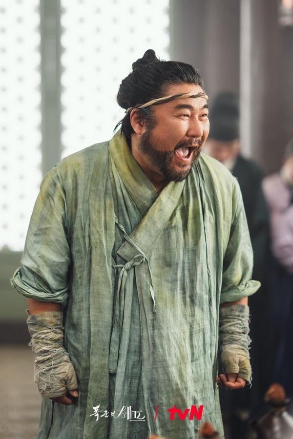 《暴君的廚師》配角臥虎藏龍！唐白龍是《家母螳螂》高賢廷家暴夫，他竟是首爾大學老師