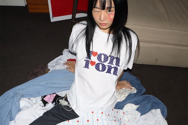 &amp;amp;amp;amp;amp;amp;quot;RONRON品牌的柔和色系服飾與配件，呈現溫柔療癒的韓系生活感