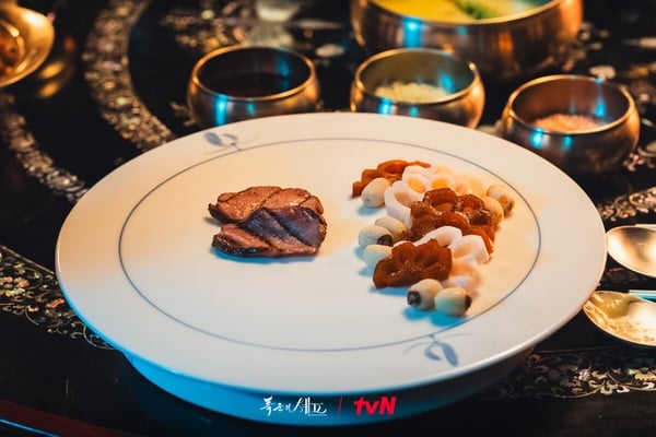 《暴君的廚師》美味食譜公開：「奶油辣椒醬拌飯」意外超好吃，原本還有這款飲品！