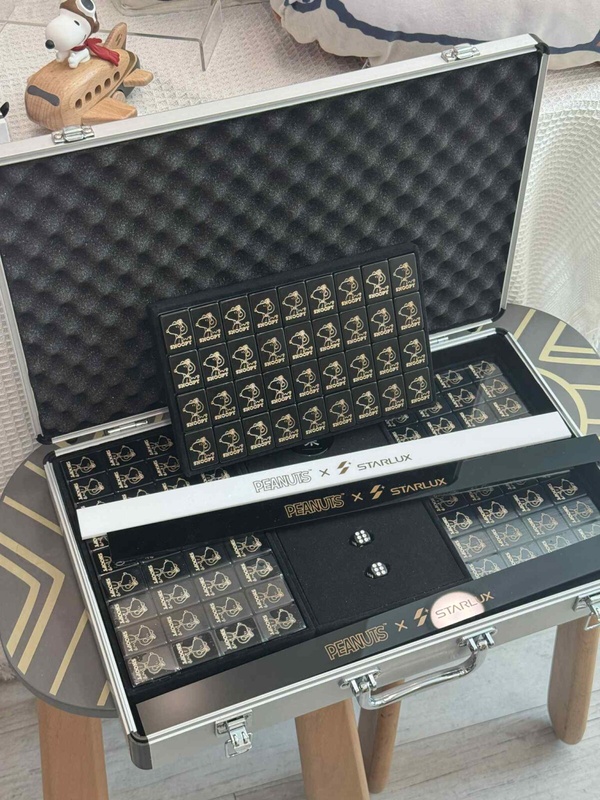 7-11「星宇航空X史努比」集點登場！史努比夜燈時鐘、水晶麻將、黃金機票等24款一次看