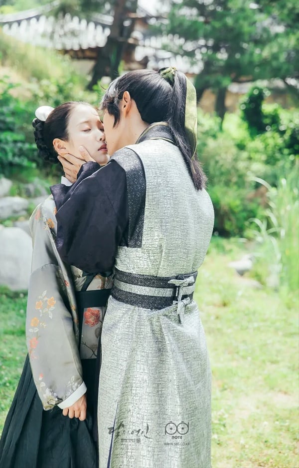 比《暴君的廚師》還神！「此生必追」古裝愛情韓劇TOP6！《戀人》必追，它是公認天花板
