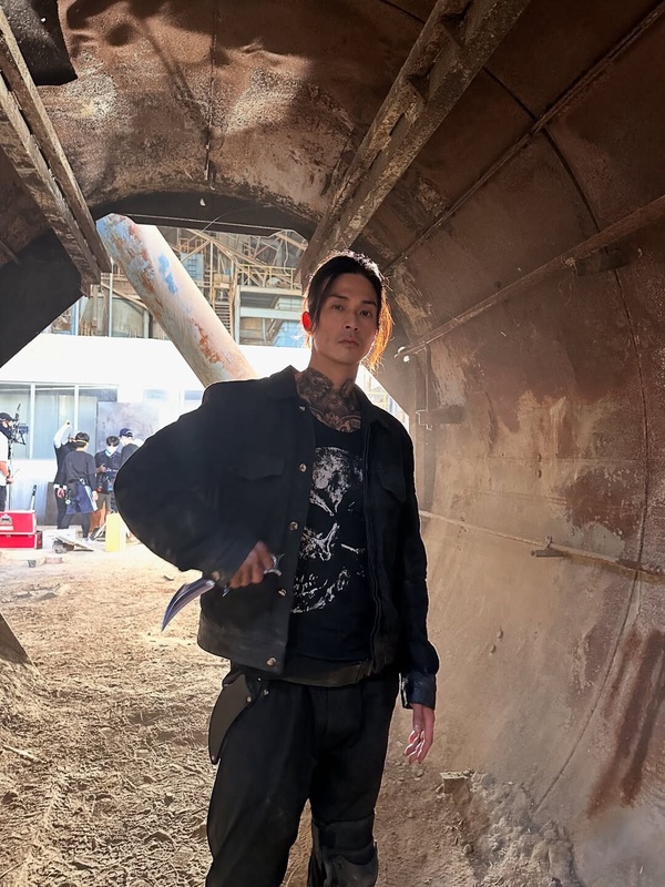 Netflix《犯罪現場Zero》開播！推理結合角色扮演，IVE安兪真、《鬼宮》金智勳都出演