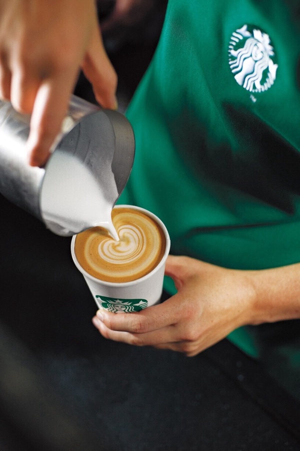 星巴克優惠：星巴克9/30~10/1買一送一優惠必喝